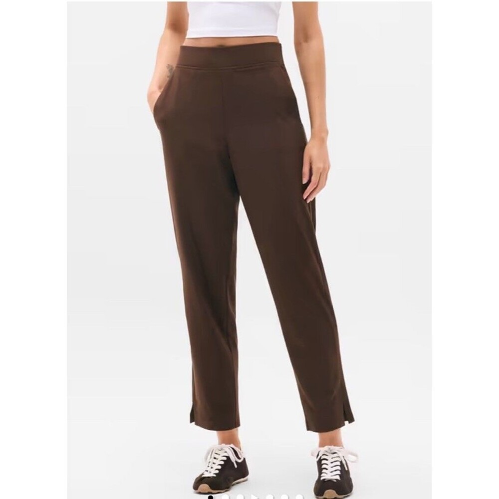 Athleta Women's Brooklyn Mid Rise Ankle Pant Size 6 Chocolate Brown stretch
